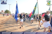 Vereadores participam  da caminhada cívica no Assentamento Pingo D'água.