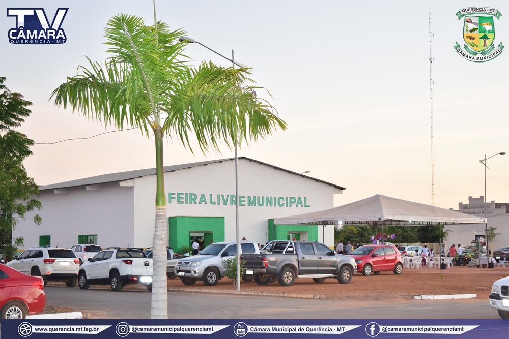 Vereadores prestigiam novo horário da Feira Livre em Querência.