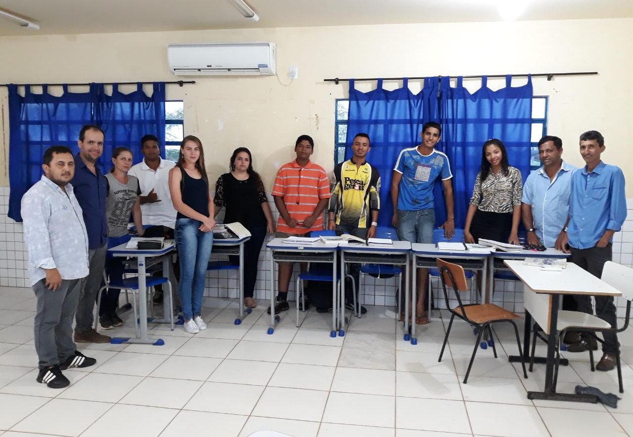 Vereadores visitam escolas rurais em Querência.